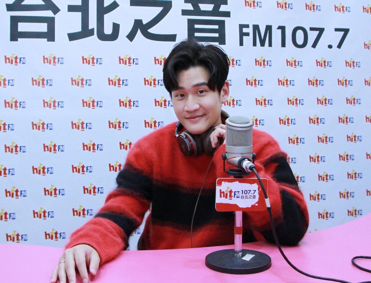 ▲周興哲自爆收過最瞎的禮物來自哥哥周予天。（圖／Hit FM提供 , 2017.12.26）