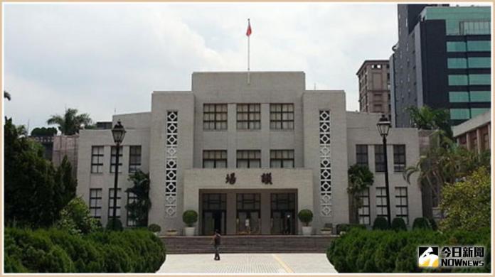 ▲立法院會26日三讀通過《駐外外交領事人員任用條例》，將非職業外交官的文官得擔任駐外人員的上限，由10%放寬至15%。（圖／邱明玉攝 , 2017.12.26）