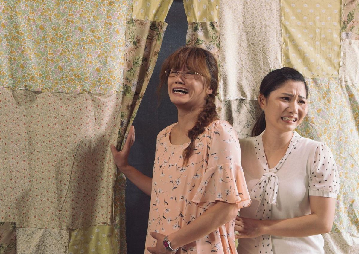 ▲海裕芬（左）未嫁先懷孕！右為阮安妮。（圖／氧氣電影，2017.12.23）