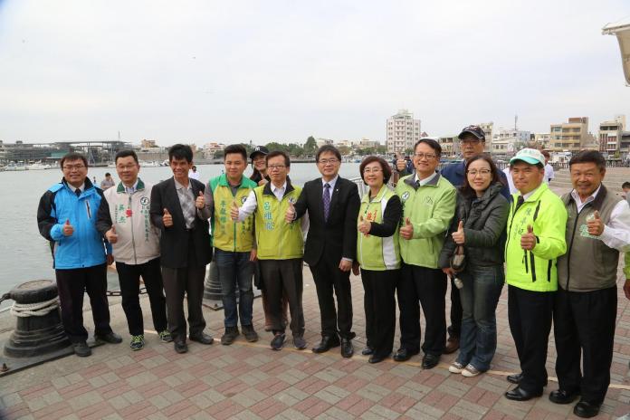 ▲台南運河遊船重新啟航，市長李孟諺親自主持記會。（圖／記者黃文博翻攝，2017.12.18）