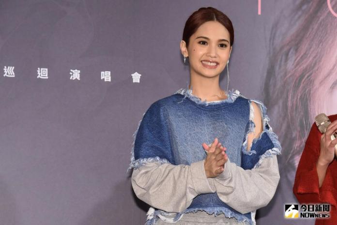 ▲楊丞琳出席《青春住了誰》演唱會慶功宴 。（圖／記者林柏年攝，2017.12.18）