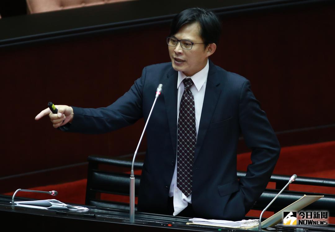 ▲時力立委黃國昌罷免案遭否決，任期內不得再提出罷免。（資料照／記者葉政勳攝）