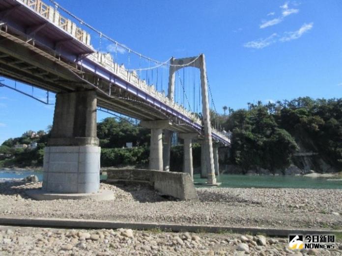 ▲桃園大溪橋即日起封閉整修，預計2018年五月底重新開放。（圖／資料照片，桃園市工務局提供）