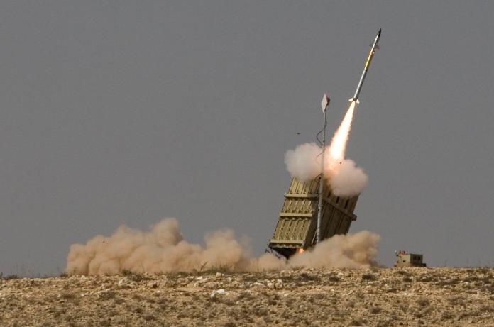 方便又便宜！以色列研發雷射防空系統　成功攔截無人機
