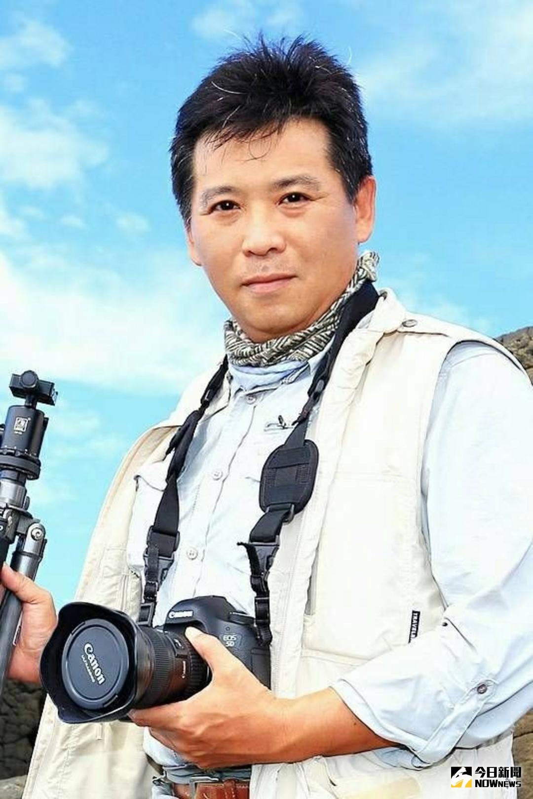 ▲102年曾在高雄辦理以澎湖慢活為內容的攝影個展，行銷澎湖的美。（圖／呂宏志提供 , 2017.12 02）