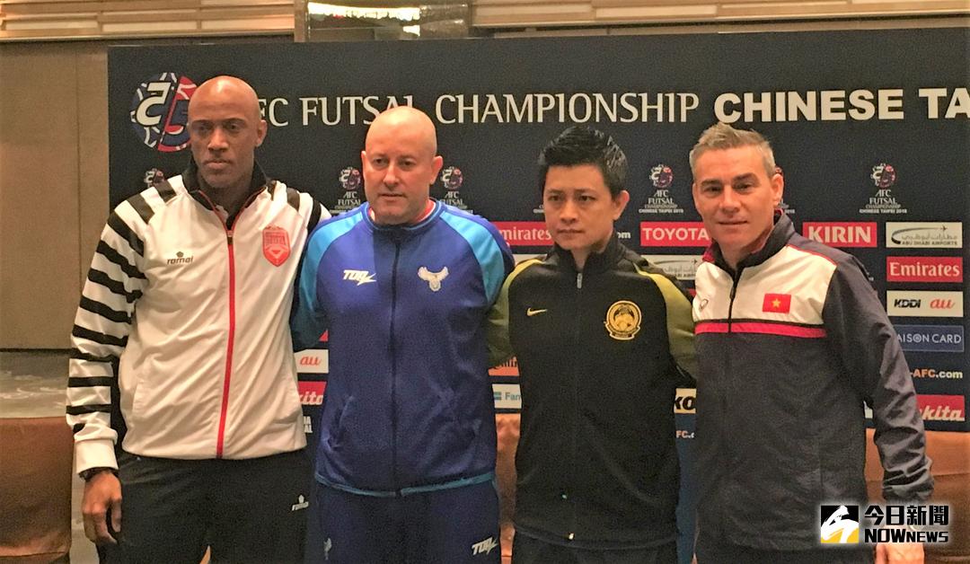 ▲巴林教練Adel Marzooq、台灣教練Adil Amarante、馬來西亞教練周俊勇、越南教練Miguel Rodrigo（圖／鍾東穎攝 , 2017.01.31）