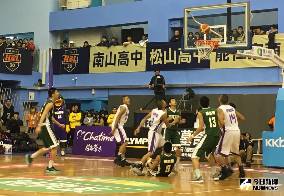 ▲HBL男子8強賽東山高中交手高苑工商。（圖／鍾東穎攝 , 2017.01.29）