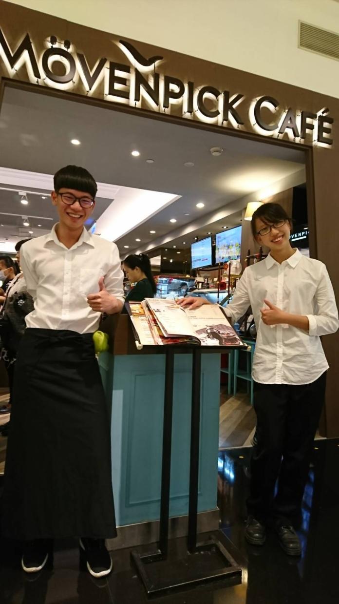 ▲亞餐學生獲得一日咖啡師體驗。（圖／記者黃文博翻攝，2018.01.29）
