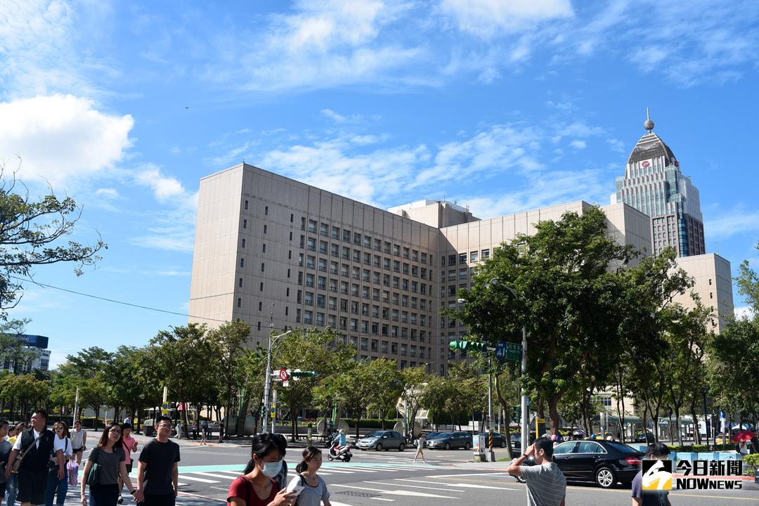 ▲「不要鬧工作室」昨（25）日晚上在《YouTube》推出新影片，訪問18個來台外國人，台灣是個國家嗎？（圖／NOWnews資料照）