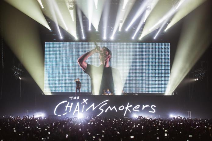 ▲老菸槍雙人組2018年的世界巡迴演唱會開跑，台灣被列為全亞洲「唯四」的大型專場。（圖／超級圓頂提供 , 2018.01.24）