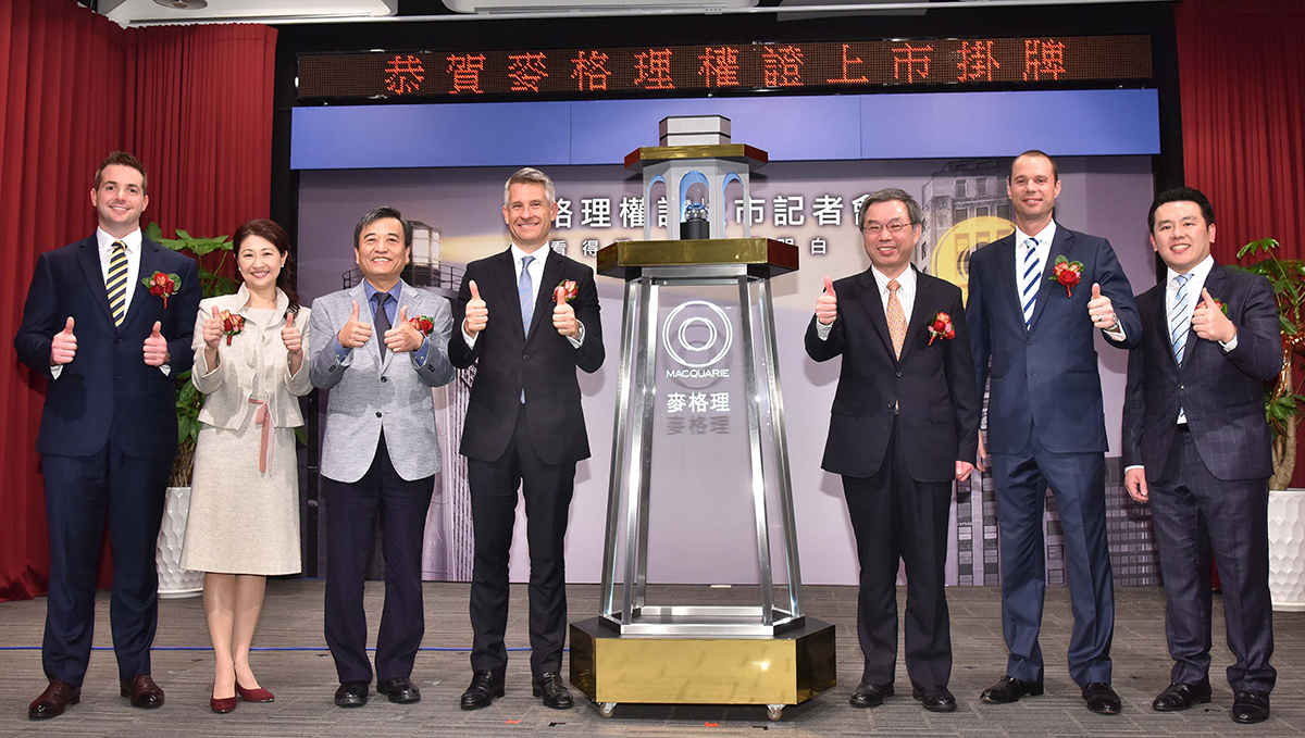 ▲看好台灣權證市場未來潛能及發展契機，亞洲權證領導品牌麥格理揮軍台灣！1月18日宣布共掛牌22檔權證，預計農曆年前將陸續提供百檔以上權證商品。（圖／記者許家禎攝）