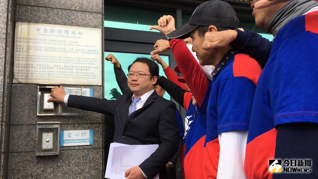 ▲藍天行動聯盟花蓮連絡人韓孟達，代表聯盟成員聯合控告台灣民政府。（圖／記者鄭志宏攝）