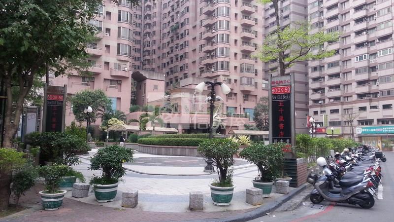 ▲房租「漲」聲不斷，由租轉買人氣攀升。（圖／翻攝自網路）