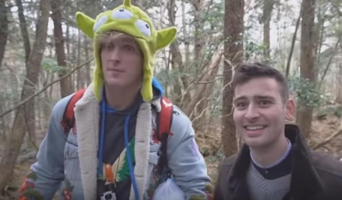 ▲羅根保羅（Logan Paul）和友人在影片中嘻笑，引來網友痛批。（圖／翻攝自Youtube , 2018.1.3）