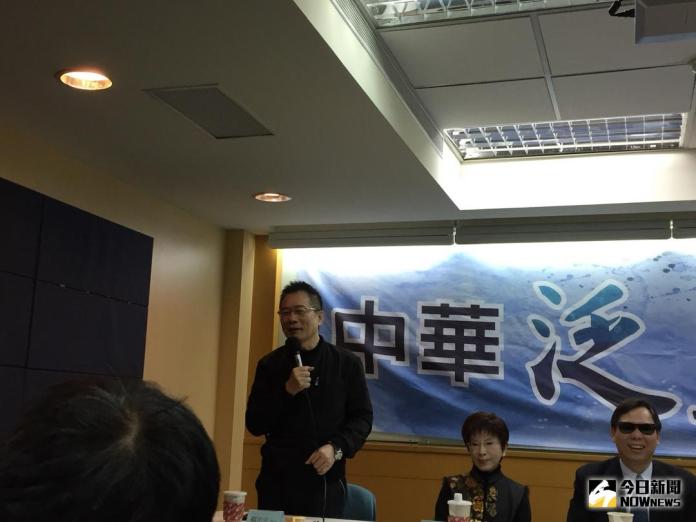 ▲前國民黨立委蔡正元表示，掌權者應該要想辦法照顧人民，而不是一直想整倒對方，耍這種手段永遠不會是勝利者。（圖／林仕祥攝, 2018,1,2）
