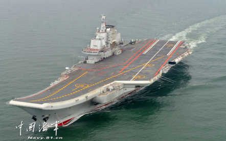 ▲外媒示警，中國可能投入雙航艦，假藉演習之名奪取東沙群島，甚至是侵略台灣。〔資料圖／中國國防部〕