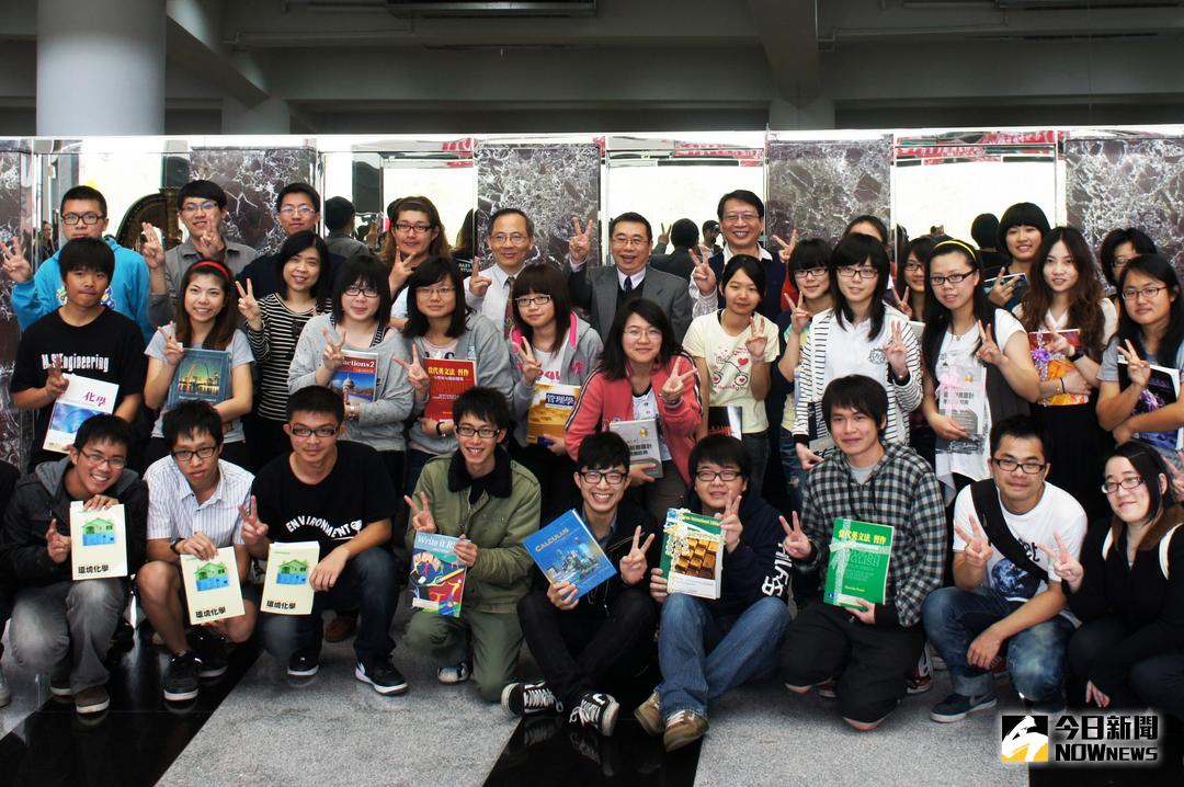 ▲大葉大學秉持德國式師徒制精神，全方位輔導學生，引導學生發揮潛能，創下連續10年獲得教育部教學卓越獎勵的光榮紀錄。（圖／記者陳雅芳攝，2018.02.19）