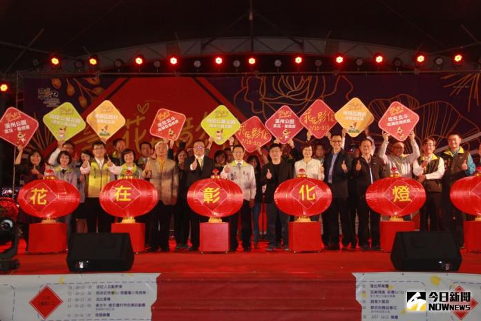 地方萬花筒》影／溪州公園花海樹木都在發光　目不暇給
