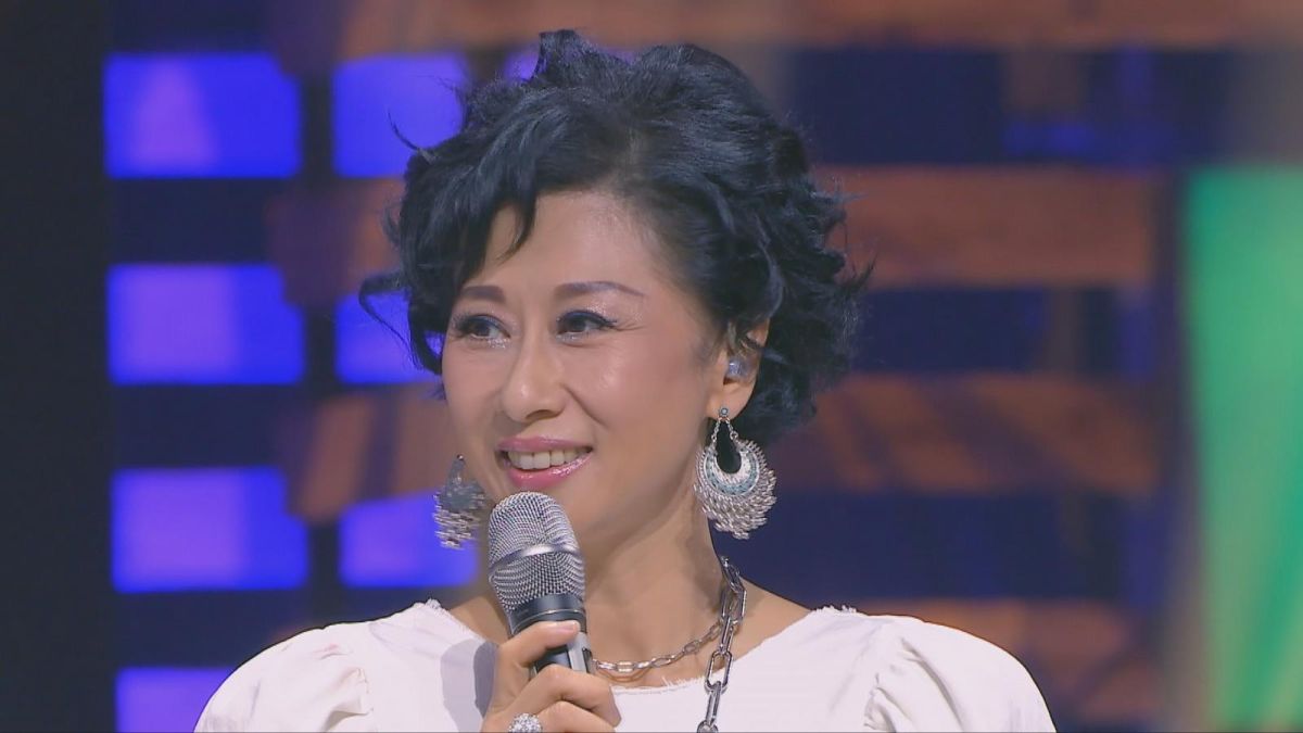 ▲葉蒨文與繼子感情親近。（圖／中天提供 , 2018.2.9）