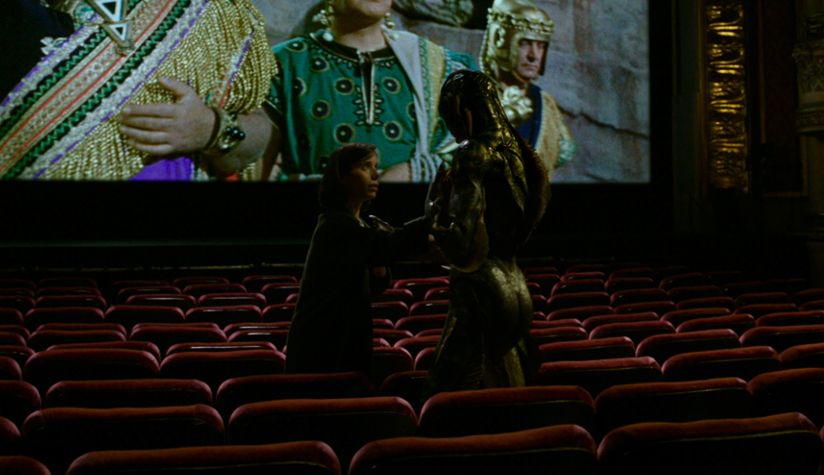 ▲人類和怪物的愛戀，最後能修成正果嗎？（圖／福斯，2018.02.08）