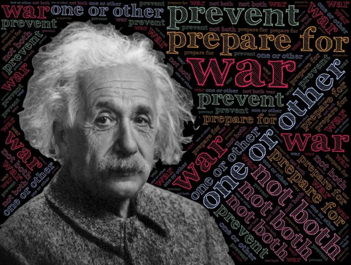 ▲愛因斯坦回顧自己年輕時的坎坷，他說，「我也覺得我自己發展的真慢，所以直到成年之後，才開始思索時間與空間的問題」（圖／取自CC0圖庫）