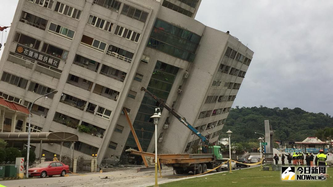 ▲花蓮6日晚間11：50分發生規模6.0的地震，劇烈的搖晃不僅嚇壞花蓮地區的民眾，也釀成不少災情，水電供應也受到影響。（圖／NOWnews資料照）