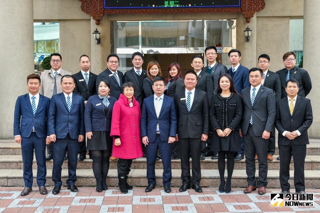 ▲國際青年商會中華民國總會，總會長李秉昆帶領總會幹部到彰化縣議會拜會，議長謝典霖提供了許多個人經驗與看法分享。（圖／記者陳雅芳攝，2018.02.06）