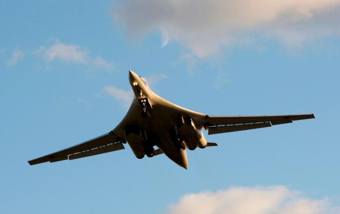▲北約代號「黑傑克」（Blackjack）的Tu-160戰略轟炸機。（圖／達志影像／美聯社）