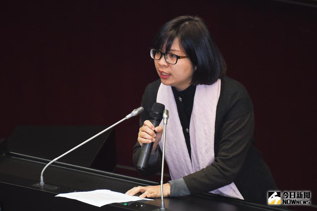 ▲ 民進黨立委林淑芬日前提案修法，明訂校園禁用含瘦肉精的肉品，但部分民進黨立委疑似受到黨團壓力而撤回連署，導致無法成案。因違反民進黨團。（圖／NOWnews資料照）