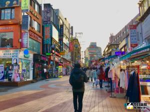 韓國旅遊注意！街上拍路人未經同意恐觸法　最重可判7年
