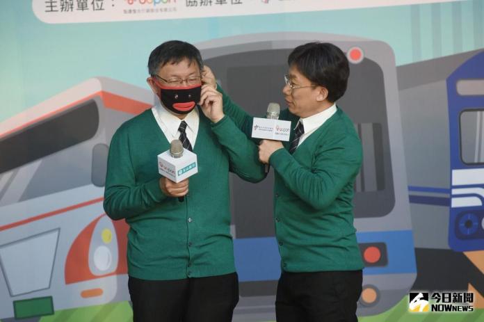 ▲台北市長柯文哲與藝人郭子乾1日同台宣導防空污,有趣互動引起全場爆笑。(圖/記者陳明安攝,2018.3.1)