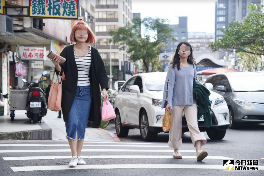 ▲氣象專家吳德榮指出，颱風「艾陶」與「梵高」先後襲越南，對台無影響，但因受東北風影響，今（10）晨低溫下探16度，明日北台也偏涼。（示意圖／NOWnews資料照）