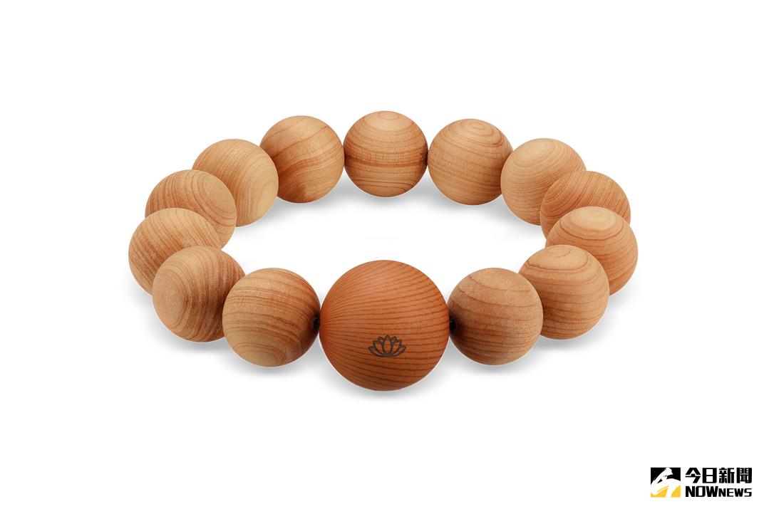 ▲宏碁推出智慧佛珠創新產品，具有自動迴向等功能，預計 3 月中上市。（圖／宏碁提供）