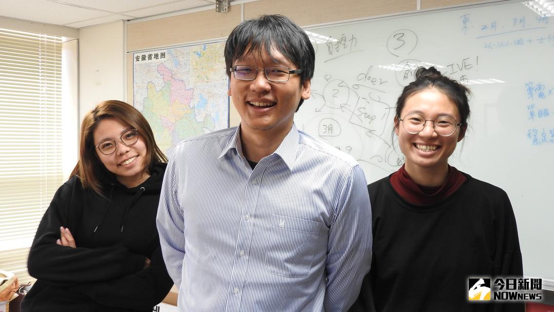 ▲「方和工作室」負責人周柏吟（中）。（圖／記者戴祺修攝,2018.03.07）