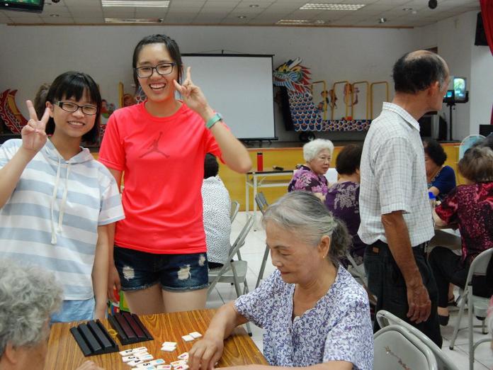 ▲豐原分館發動種子樂齡志工培訓，讓志工在培訓的過程中找到樂趣。（圖／市圖豐原分館提供2018.3.11）