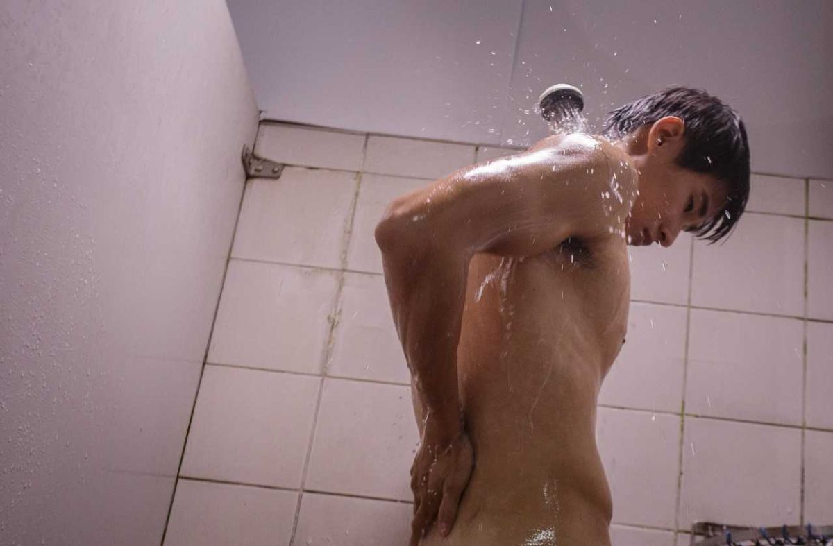 ▲盧彥澤全裸上陣。（圖／CHOCO TV提供，2018.03.13）