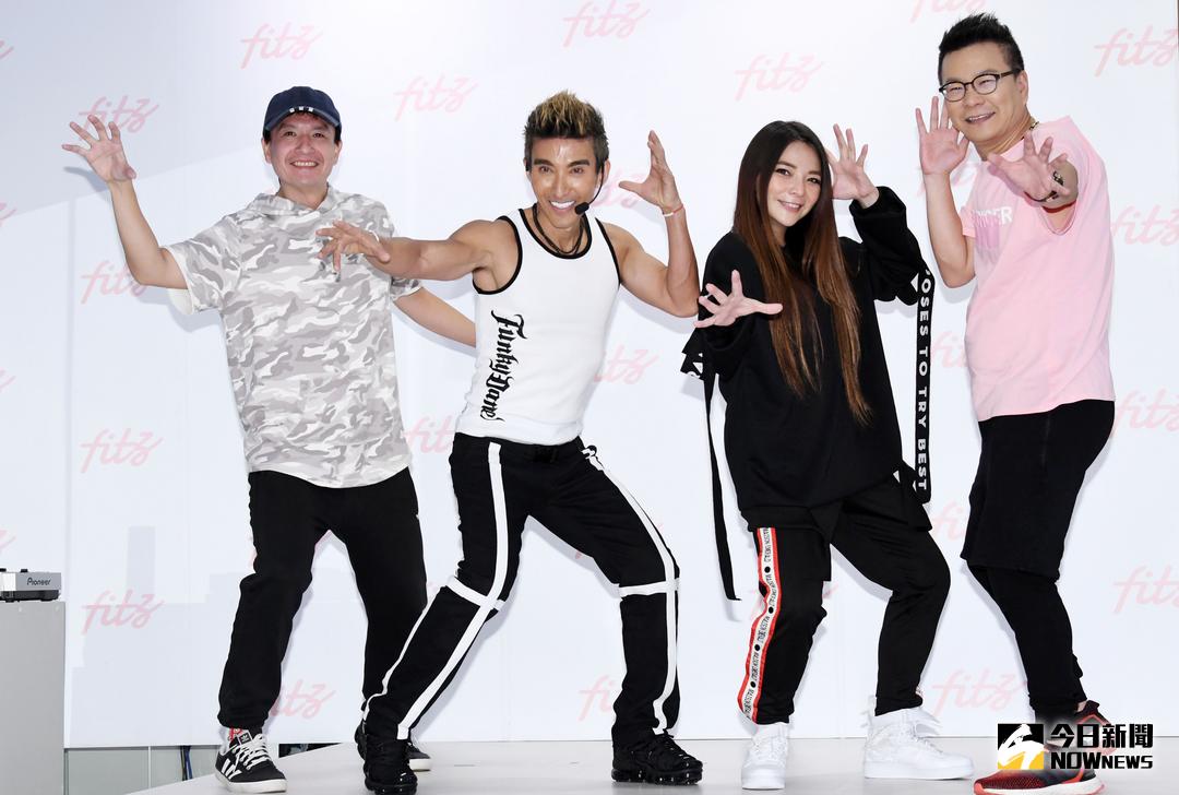 ▲潘若迪推廣線上直播健身運動教學課程，好友沈玉琳、小鐘、小甜甜站台。（圖／記者林調遜攝，2018.3.16）