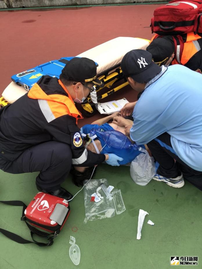 ▲小隊長廖奕棋強調現場CPR是救命的關鍵。（圖／新竹縣消防局提供 , 2018.03.16）