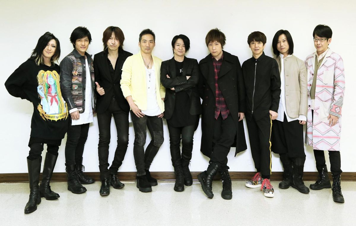 ▲GLAY與五月天在後台話家常。（圖／相信音樂提供, 2018.3.18）