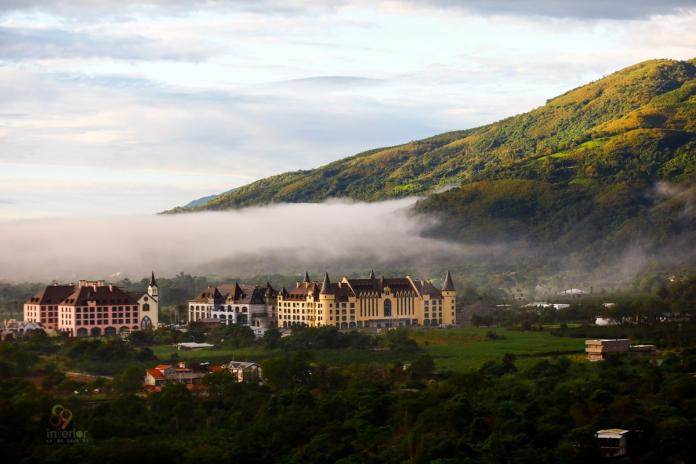 浪漫雲霧裡的歐洲城堡　花蓮新飯店年底落成
