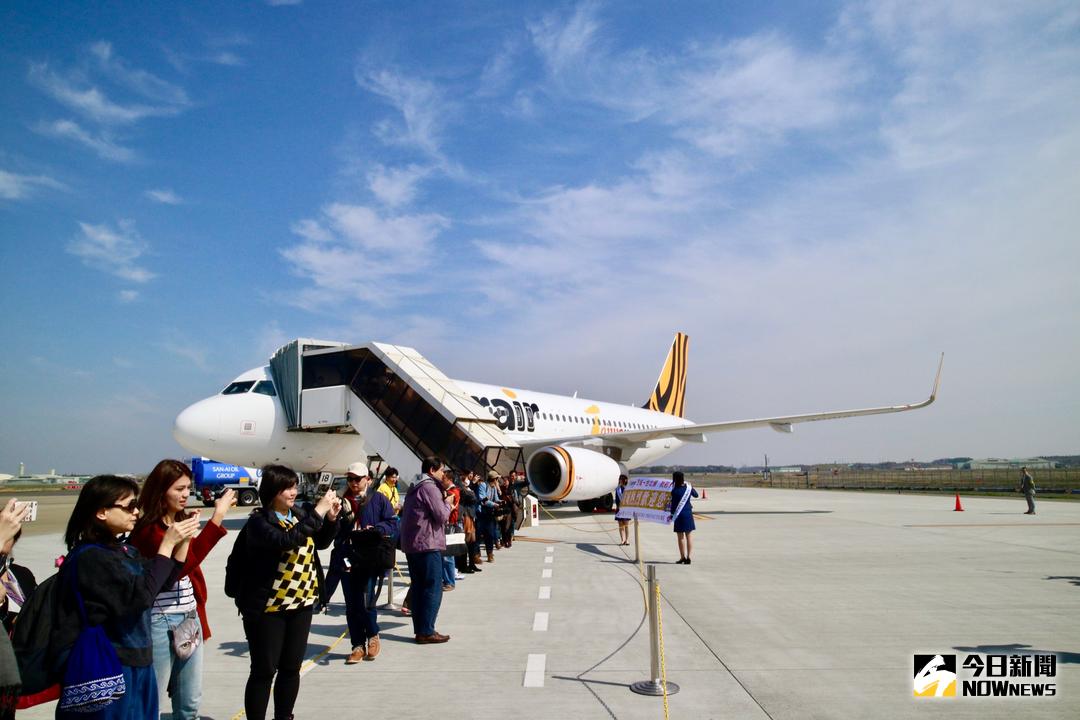 ▲台灣虎航開辦台北—茨城定期包機航線，今（26）日正式首航，載客率達9成7。（圖／記者陳致宇攝 , 2018.03.26）