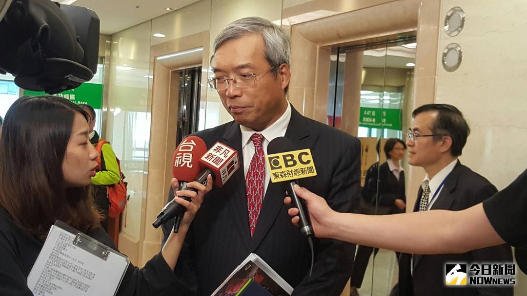 ▲財經專家謝金河表示，大家都太唱衰台灣了，台股有低本益比、高殖利率的優勢，反而在全球股市氣氛緊張之下，將是全球資金的避風港。（圖／記者許家禎攝 , 2018.3.26）