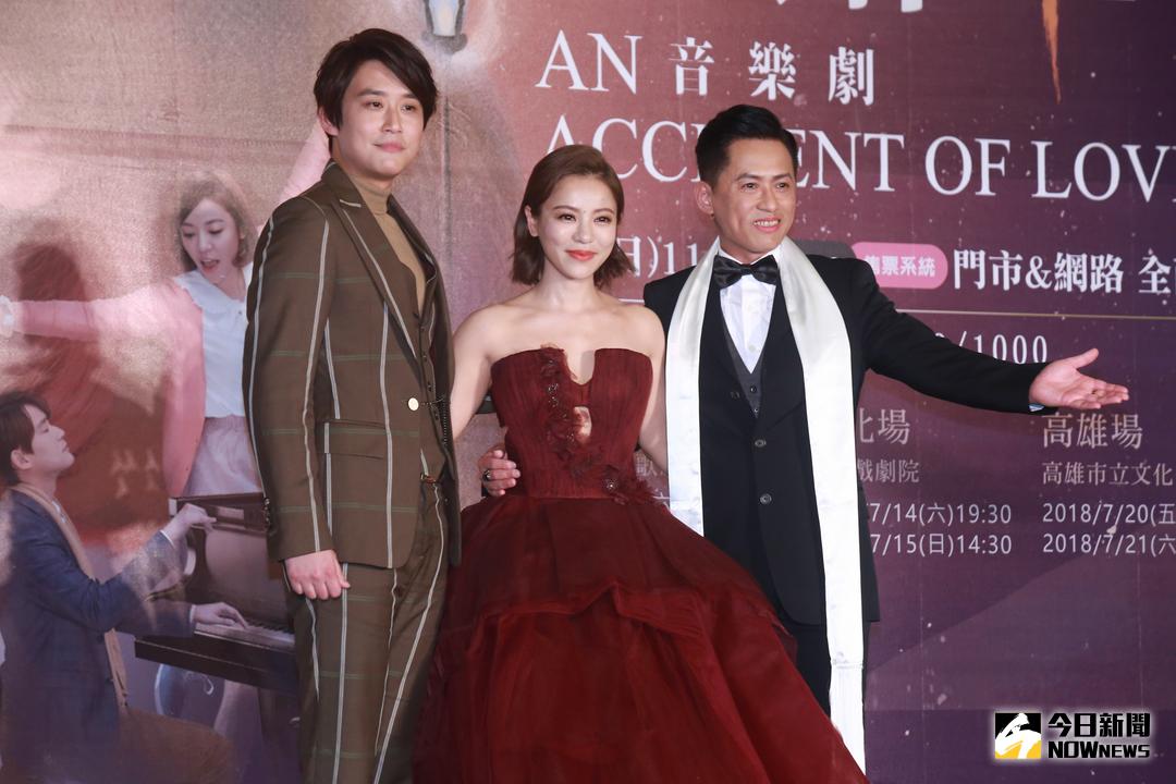 ▲陳乃榮（左起）、丁噹、王柏森今（27）日出席音樂劇《搭錯車》記者會。（圖／記者葉政勳攝 , 2018.03.27）