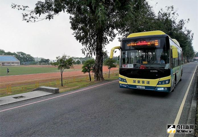 電動公車進校園　開啟綠色運輸新紀元
