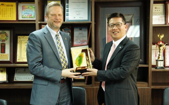 世界飛安基金會副總裁訪台　支持台灣加入ICAO
