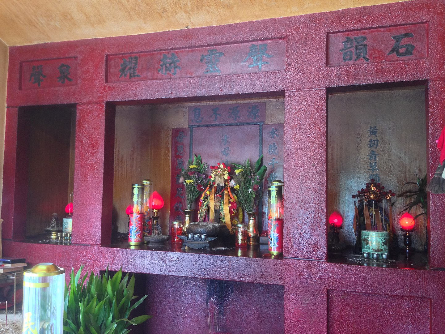 廟中供奉的水母娘娘神像。（圖／WIKI共享資源，Outlookxp攝）