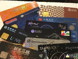 信用卡別只刷台新、國泰CUBE！內行多辦這張：免年費、回饋太好賺