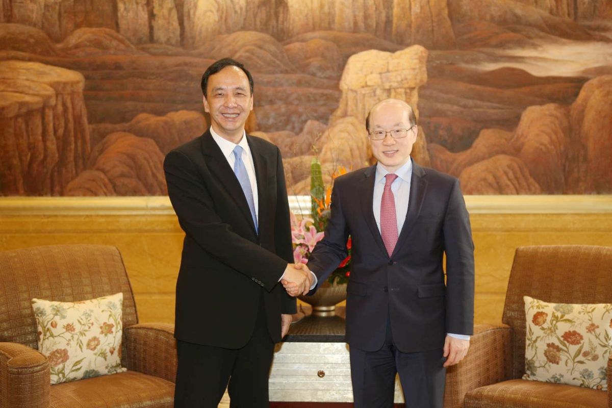 ▲新北市長朱立倫今（26）日與大陸國台辦主任劉結一會面，希望兩岸持續合作交流、共創雙贏。（圖／新北市政府提供）
