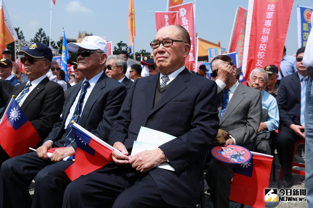 ▲郝柏村日前才在圓山飯店舉辦百歲大壽，妻子郭婉華卻在壽宴後過世。（圖／資料照）