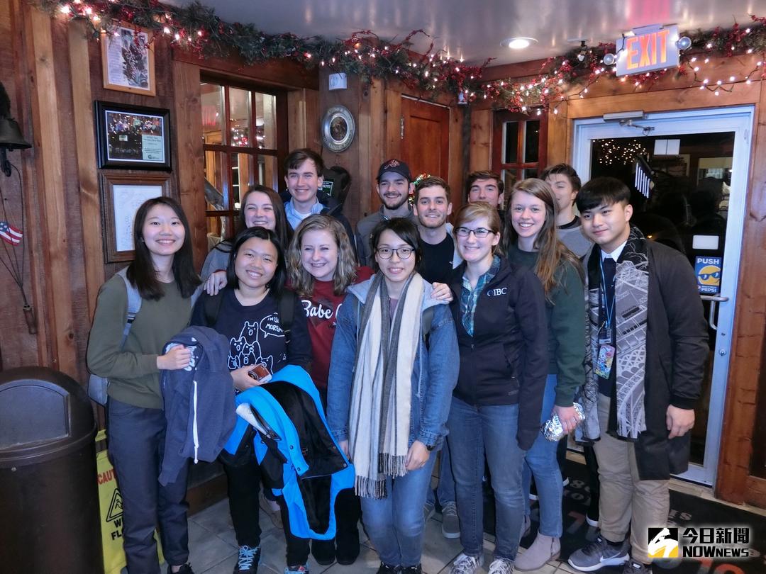 ▲大葉大學護理系學生在外國朋友帶領下，參訪俄亥俄州。（圖／大葉大學提供，2018.04.05）